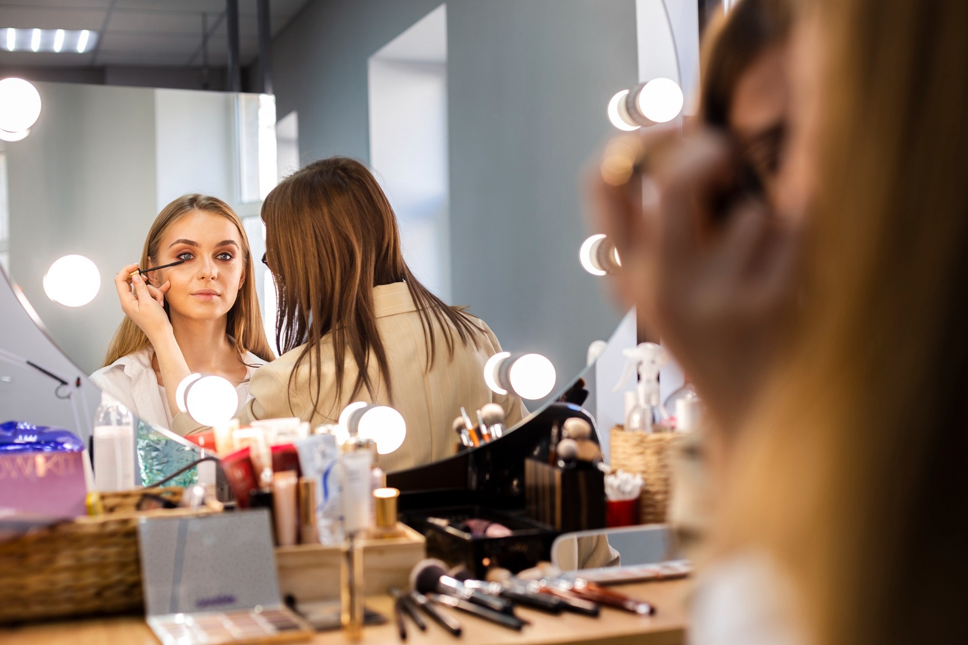 Advanced Skin Treatments: The Science Behind Radiant, Healthy Skin